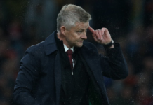 Två kandidater lämnade till tränarjobbet Solskjær hann inte dyka upp på en intervju