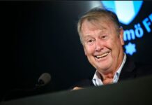 Åge Hareide är osäker på sin framtid efter en nedslående 4 – 1 förlust