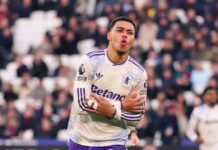 Aston Villa har seriöst anmält sig till finalen om guldmedaljen i Premier League