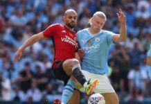 Vi jobbar hårt för att hitta pengar till Manchester Uniteds flopp