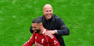 Slot passar ”bollen” direkt till Salah, medan Liverpool-stjärnan lägger upp en ny, omfattande bild på sociala medier