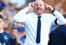 Sean Dyche är glad att ta jobbet, men har ett påstående om att Tottenham definitivt inte gillar