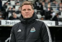 Dilemma! Har sagt till Eddie Howe att han är säker, men en ”världsklass” manager väntar inte två år
