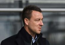 Legenden John Terry bryr sig inte om att vänta på erbjudanden från Chelsea – han köper istället sin egen klubb