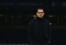Var Chelseas tränare i 106 dagar, men måste leta långt efter den stora utbetalningen