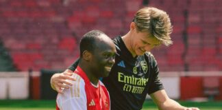 Arteta berömmer Arsenal efter att äntligen ha lyft Premier League-trofén ’Tack och lov att vi klarade det’