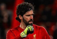 Liverpools supportrar upprörda över målvaktssituationen