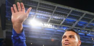 Superveteranen Thiago Silva får ett kontrakt med Champions League-klubben!