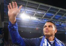 Legenden Thiago Silva packar sina väskor efter ännu ett ligans guld