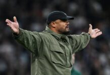 Bayern München går med på en blixtsnabb vänsterback – men vägrar att möta kraven på 65 miljoner euro