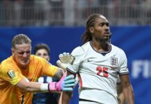 Manchester United blir den femte sommarvärvningen och blir en av Englands bästa i VM