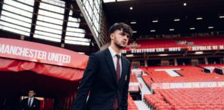 Manchester United tar ett rörande farväl av en spelare som växte upp i en klubb