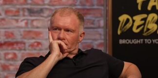 Manchester United-legenden Paul Scholes förlorar sin biljett och bötfälls