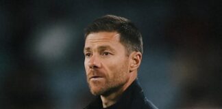 Chelsea inleder en historisk försäljningsvåg på 300 miljoner euro – första bekräftelsen på plats