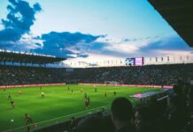 Vad skapar hemmaplansfördel i norsk fotboll?