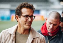 Wrexham försöker återigen värva Henrik Falchener efter två avslag från Viking