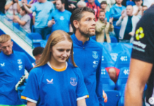 Everton presenterar James Tarkowski som ny kapten: ”Ett av de största ögonblicken i hans karriär!”