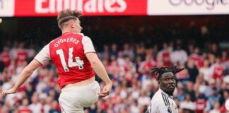 Jamie Carragher är säker på att Viktor Gyökeres inte kommer att få tillbaka sin plats i Arsenal