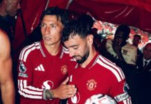 Wayne Rooney tror att Manchester United riskerar en upprepning av 2010 års