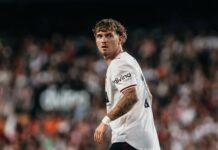 Harvey Elliot fick ett onödigt rött kort vid sämsta möjliga tidpunkt