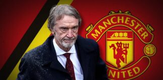 Manchester United är villiga att köpa ut en av världens bästa tränare