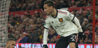 Nästan hamnade i Liverpool, men blev den mest överprisade Manchester United-värvningen genom tiderna