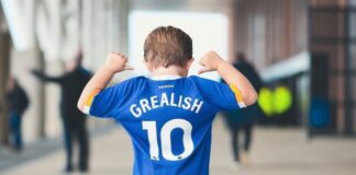 Bara två år senare är Everton återigen till salu!