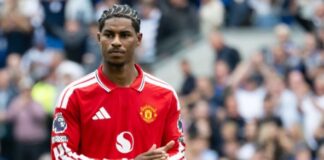 Anfallslegenden Teddy Sheringham anser att behandlingen av Marcus Rashford är helt fel
